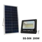 Projecteur solaire autonome 200W