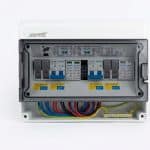 Coffret de protection et de distribution DC pour installation solaire photovoltaïque